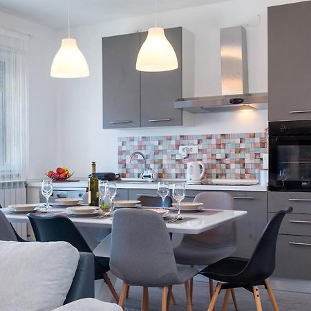 Apartment Kris بولا المظهر الخارجي الصورة