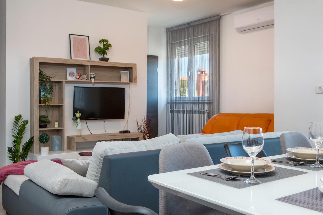 Apartment Kris بولا المظهر الخارجي الصورة