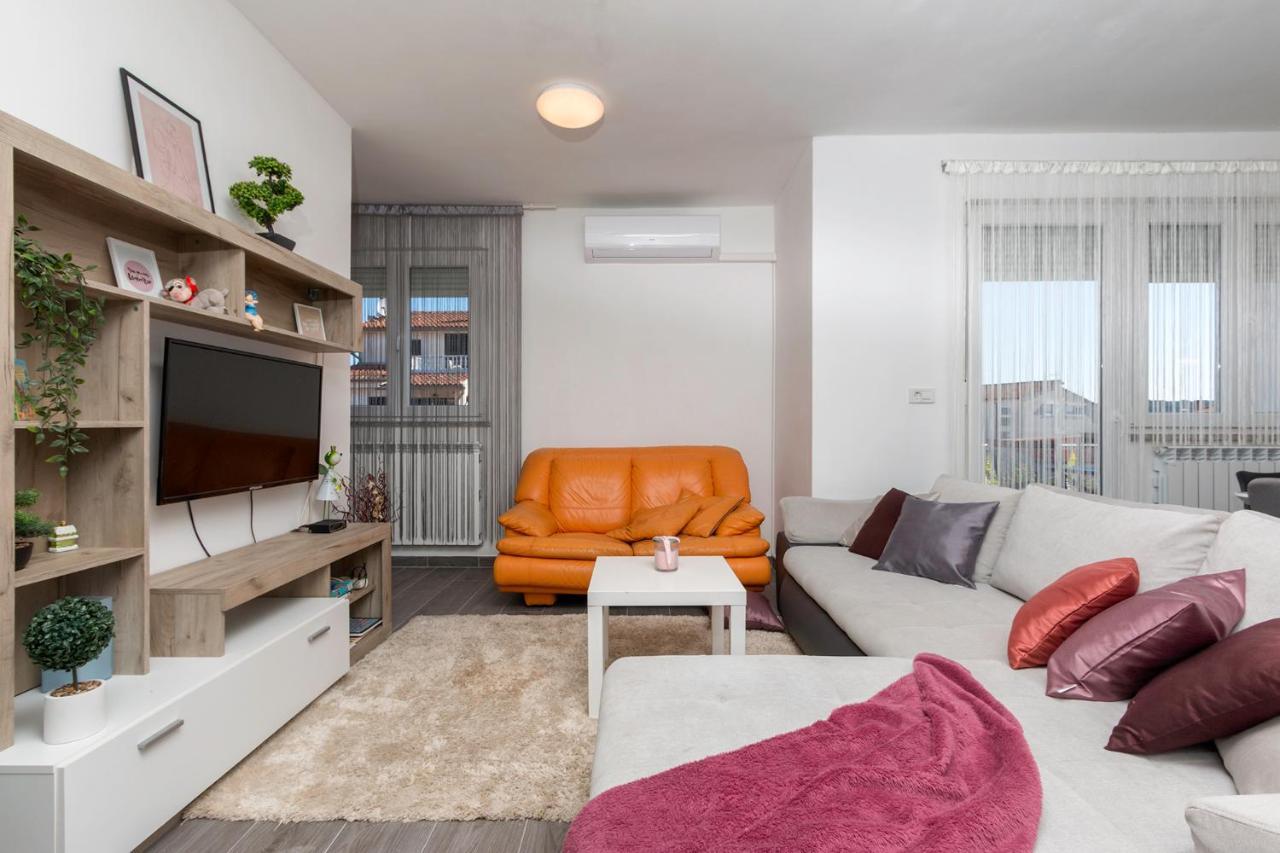 Apartment Kris بولا المظهر الخارجي الصورة